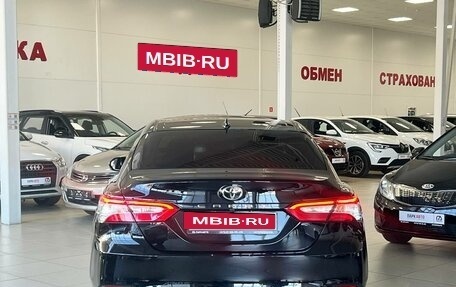 Toyota Camry, 2020 год, 2 900 000 рублей, 4 фотография