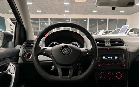 Volkswagen Polo VI (EU Market), 2018 год, 850 000 рублей, 11 фотография