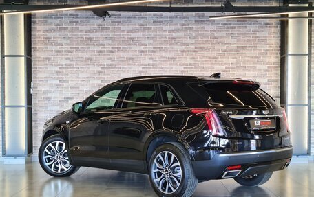 Cadillac XT5 I рестайлинг, 2023 год, 6 790 000 рублей, 7 фотография