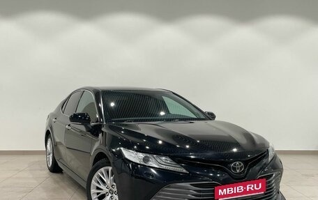 Toyota Camry, 2019 год, 2 399 000 рублей, 9 фотография