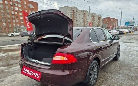 Skoda Superb III рестайлинг, 2011 год, 999 000 рублей, 10 фотография