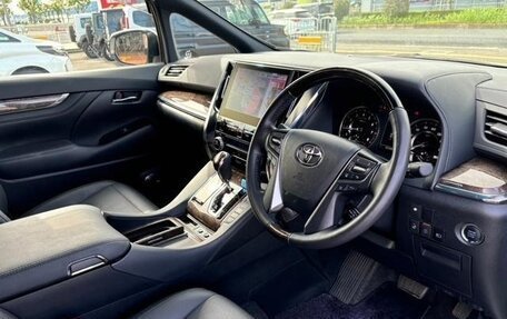 Toyota Alphard III, 2021 год, 4 300 000 рублей, 7 фотография