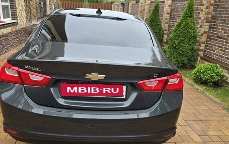 Chevrolet Malibu IX, 2018 год, 1 460 000 рублей, 3 фотография