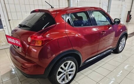 Nissan Juke II, 2011 год, 1 350 000 рублей, 3 фотография