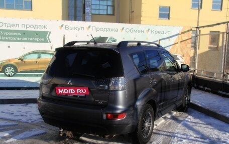 Mitsubishi Outlander III рестайлинг 3, 2011 год, 1 055 000 рублей, 17 фотография