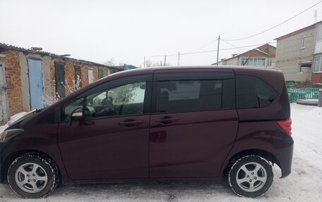 Honda Freed I, 2011 год, 1 300 000 рублей, 3 фотография