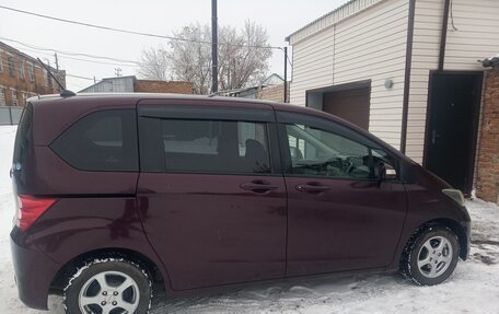 Honda Freed I, 2011 год, 1 300 000 рублей, 4 фотография