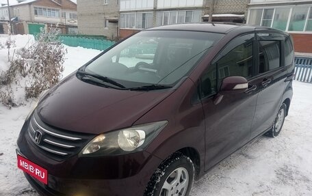 Honda Freed I, 2011 год, 1 300 000 рублей, 6 фотография