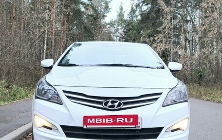 Hyundai Solaris II рестайлинг, 2015 год, 1 220 000 рублей, 28 фотография