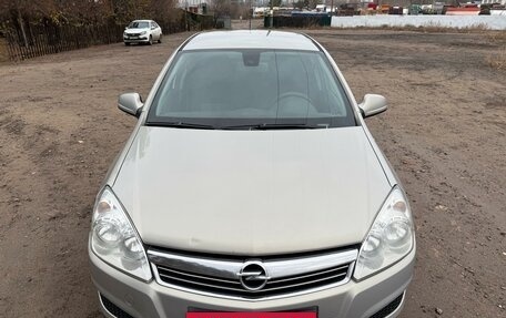 Opel Astra H, 2010 год, 690 000 рублей, 2 фотография