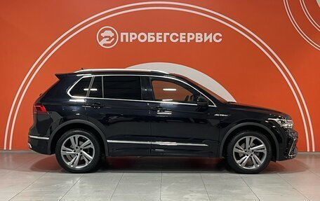 Volkswagen Tiguan II, 2022 год, 4 150 000 рублей, 3 фотография