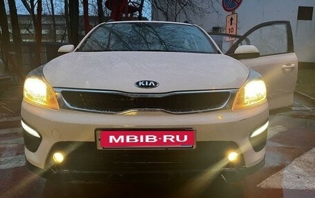 KIA Rio IV, 2020 год, 1 800 000 рублей, 7 фотография