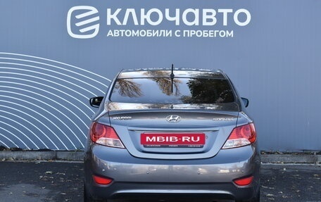 Hyundai Solaris II рестайлинг, 2013 год, 950 000 рублей, 4 фотография