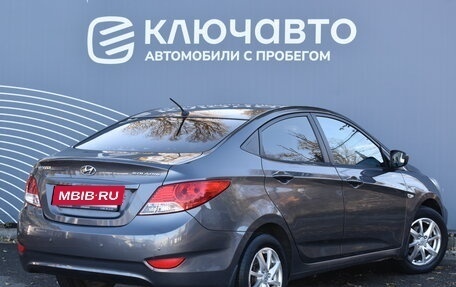 Hyundai Solaris II рестайлинг, 2013 год, 950 000 рублей, 2 фотография