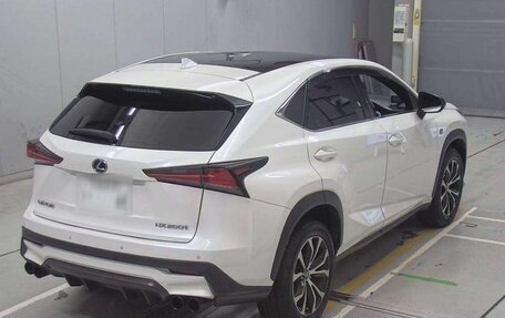 Lexus NX I, 2017 год, 2 220 000 рублей, 4 фотография