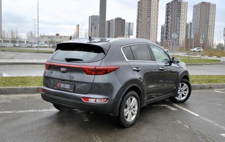 KIA Sportage IV рестайлинг, 2018 год, 2 175 700 рублей, 2 фотография