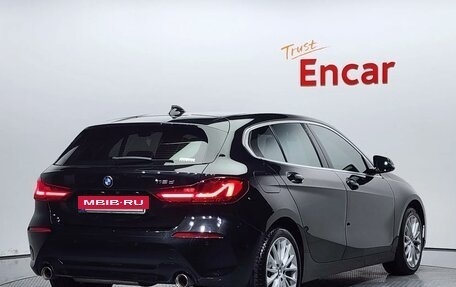 BMW 1 серия, 2020 год, 2 707 000 рублей, 3 фотография