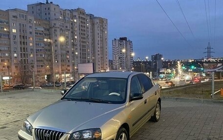 Hyundai Elantra III, 2004 год, 2 фотография