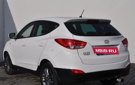 Hyundai ix35 I рестайлинг, 2014 год, 1 899 000 рублей, 10 фотография