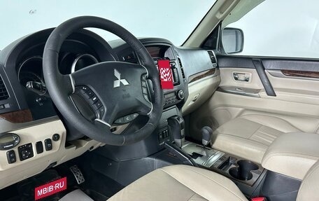 Mitsubishi Pajero IV, 2014 год, 2 699 000 рублей, 11 фотография