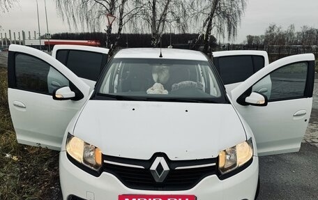 Renault Sandero II рестайлинг, 2015 год, 735 000 рублей, 10 фотография