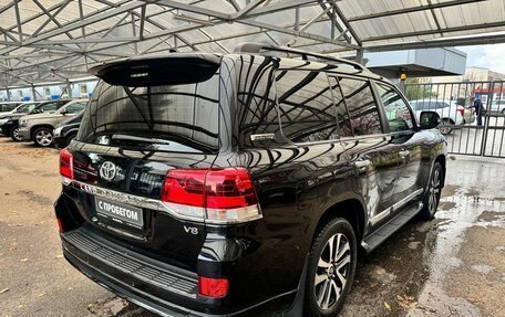 Toyota Land Cruiser 200, 2019 год, 7 799 000 рублей, 5 фотография