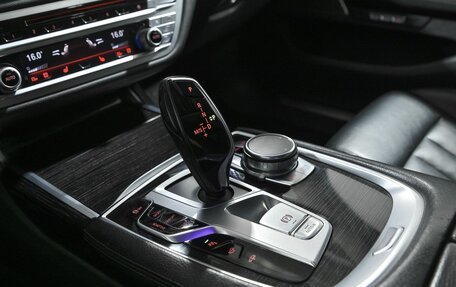 BMW 7 серия, 2017 год, 3 600 000 рублей, 19 фотография