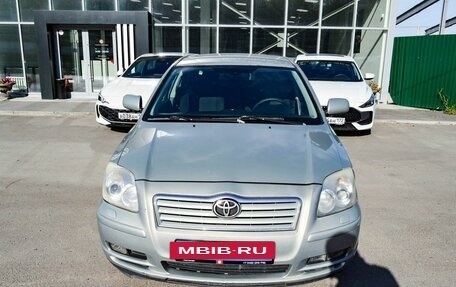 Toyota Avensis III рестайлинг, 2006 год, 775 000 рублей, 2 фотография