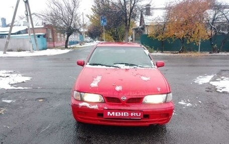 Nissan Almera, 1999 год, 100 000 рублей, 10 фотография