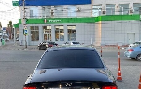 Hyundai Sonata IV рестайлинг, 2005 год, 670 000 рублей, 2 фотография