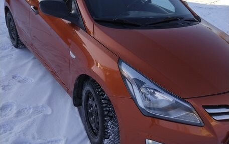 Hyundai Solaris II рестайлинг, 2014 год, 950 000 рублей, 9 фотография