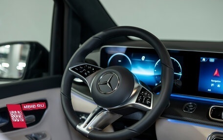 Mercedes-Benz V-Класс, 2024 год, 18 500 000 рублей, 25 фотография