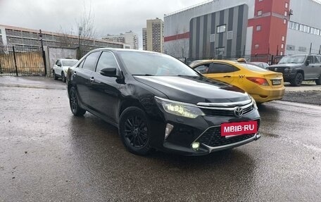 Toyota Camry, 2017 год, 2 350 000 рублей, 5 фотография