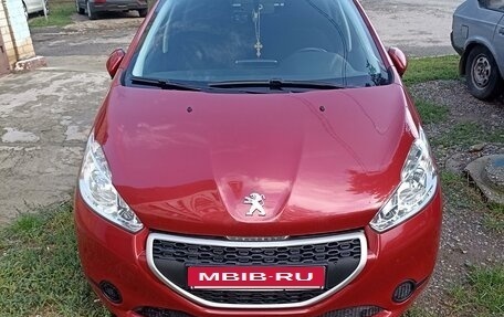 Peugeot 208 II, 2013 год, 930 000 рублей, 2 фотография