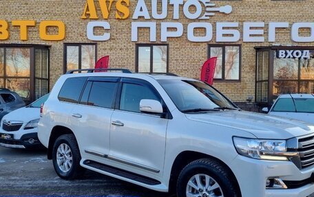 Toyota Land Cruiser 200, 2016 год, 6 700 000 рублей, 1 фотография