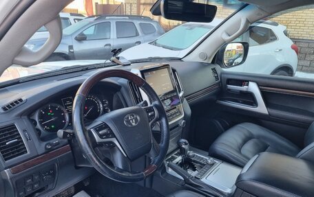 Toyota Land Cruiser 200, 2016 год, 6 700 000 рублей, 18 фотография