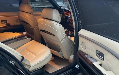 BMW 7 серия, 2005 год, 909 000 рублей, 11 фотография