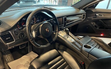 Porsche Panamera II рестайлинг, 2009 год, 3 500 000 рублей, 13 фотография