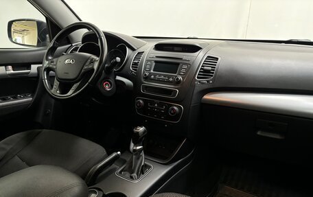 KIA Sorento II рестайлинг, 2014 год, 1 847 000 рублей, 13 фотография