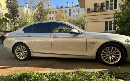 BMW 5 серия, 2015 год, 2 560 000 рублей, 3 фотография