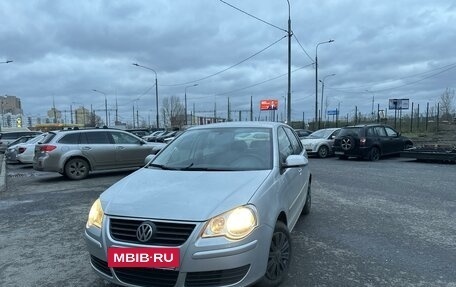 Volkswagen Polo IV рестайлинг, 2008 год, 560 000 рублей, 2 фотография