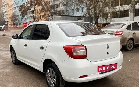 Renault Logan II, 2018 год, 640 000 рублей, 3 фотография