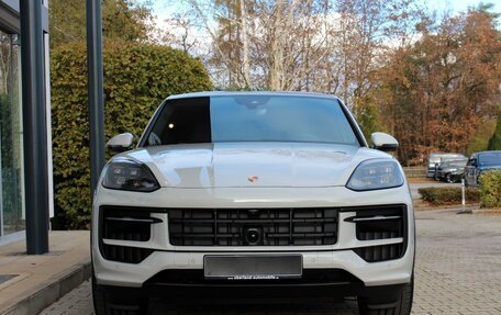 Porsche Cayenne III, 2024 год, 25 790 000 рублей, 2 фотография