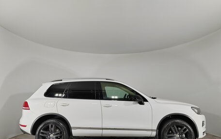 Volkswagen Touareg III, 2013 год, 2 700 000 рублей, 4 фотография