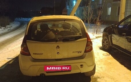 Renault Sandero I, 2014 год, 520 000 рублей, 2 фотография