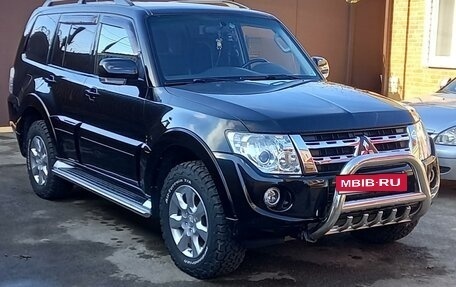 Mitsubishi Pajero IV, 2012 год, 2 500 000 рублей, 3 фотография