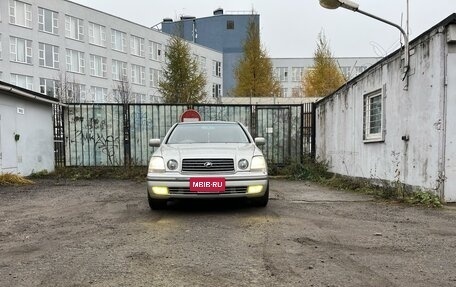 Toyota Progres, 1999 год, 900 000 рублей, 2 фотография