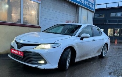 Toyota Camry, 2018 год, 2 360 000 рублей, 1 фотография