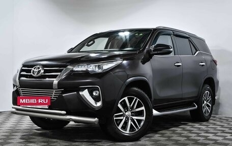 Toyota Fortuner II, 2017 год, 3 670 000 рублей, 2 фотография