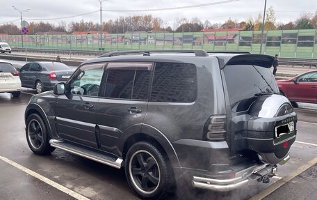 Mitsubishi Pajero IV, 2013 год, 2 700 000 рублей, 2 фотография